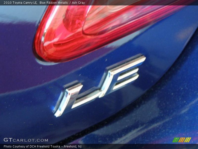 Blue Ribbon Metallic / Ash Gray 2010 Toyota Camry LE