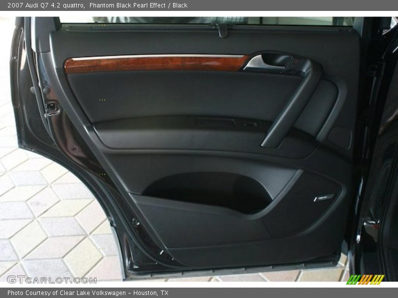 Phantom Black Pearl Effect / Black 2007 Audi Q7 4.2 quattro