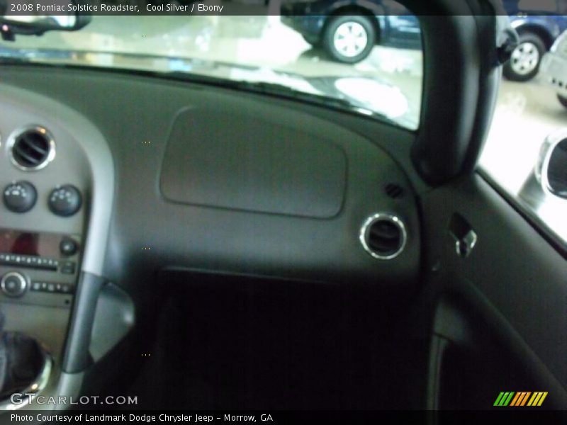 Cool Silver / Ebony 2008 Pontiac Solstice Roadster
