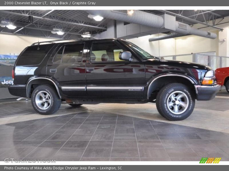 Onyx Black / Graphite Gray 2000 Chevrolet Blazer LT