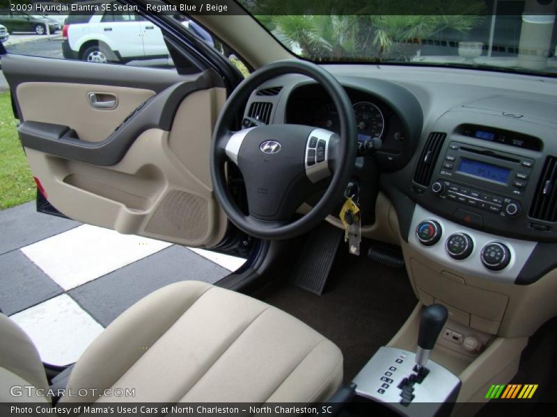 Regatta Blue / Beige 2009 Hyundai Elantra SE Sedan