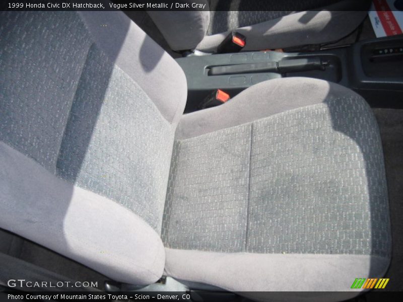 Vogue Silver Metallic / Dark Gray 1999 Honda Civic DX Hatchback