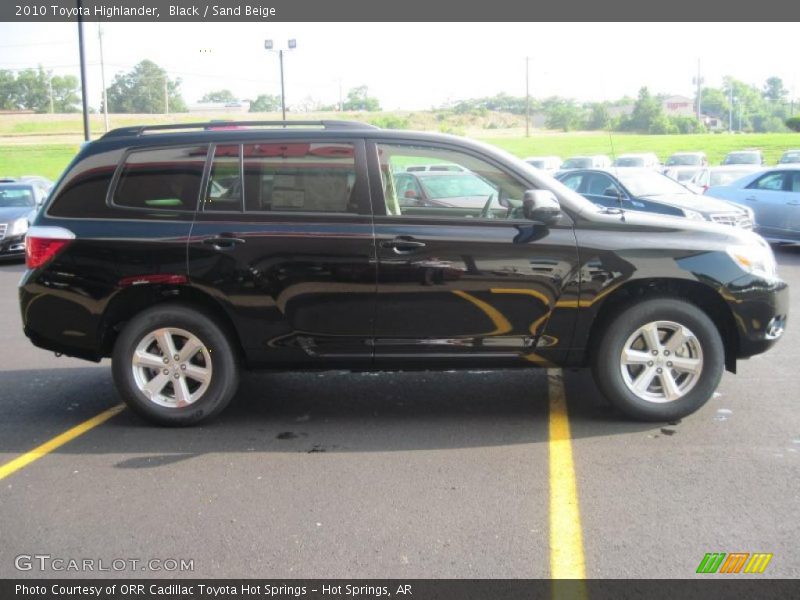 Black / Sand Beige 2010 Toyota Highlander
