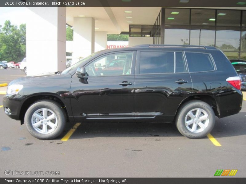 Black / Sand Beige 2010 Toyota Highlander
