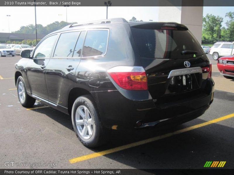 Black / Sand Beige 2010 Toyota Highlander