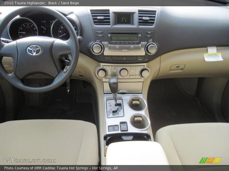 Black / Sand Beige 2010 Toyota Highlander