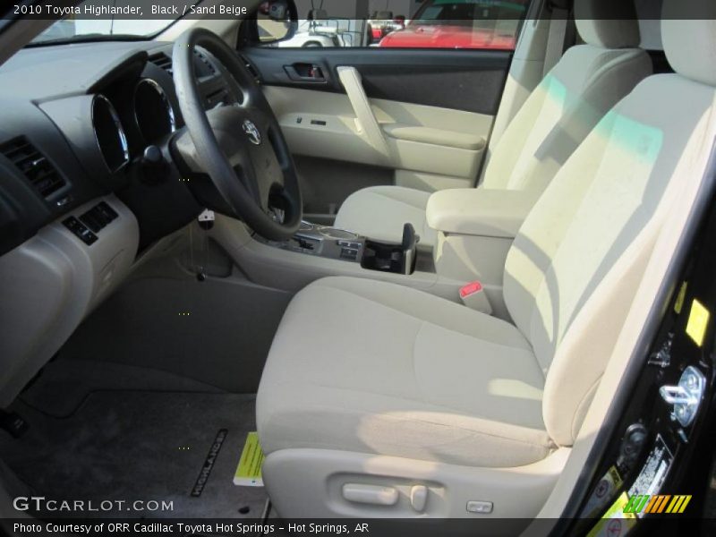 Black / Sand Beige 2010 Toyota Highlander
