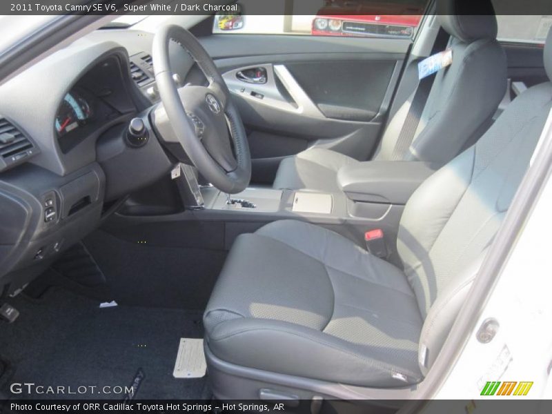 Super White / Dark Charcoal 2011 Toyota Camry SE V6