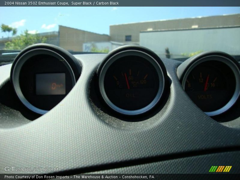 Super Black / Carbon Black 2004 Nissan 350Z Enthusiast Coupe