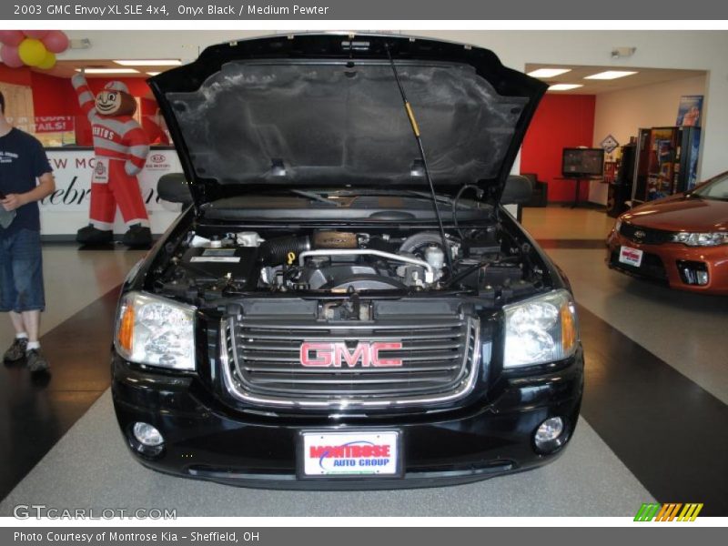 Onyx Black / Medium Pewter 2003 GMC Envoy XL SLE 4x4