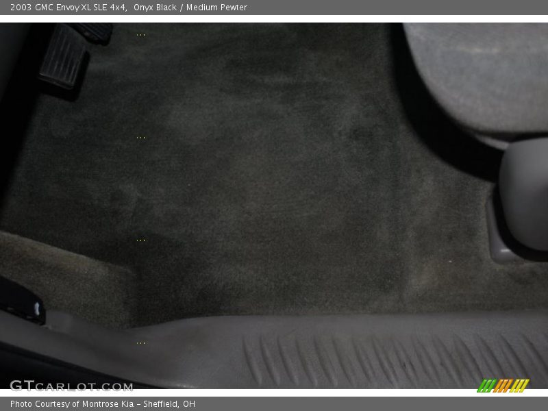 Onyx Black / Medium Pewter 2003 GMC Envoy XL SLE 4x4