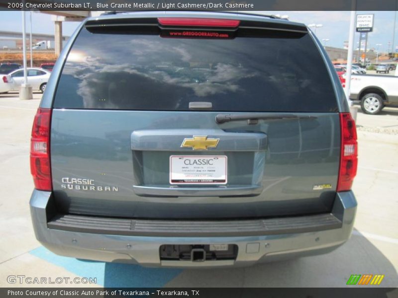 Blue Granite Metallic / Light Cashmere/Dark Cashmere 2009 Chevrolet Suburban LT