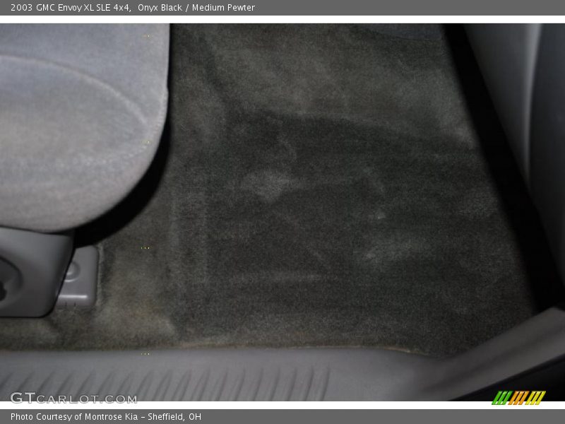 Onyx Black / Medium Pewter 2003 GMC Envoy XL SLE 4x4