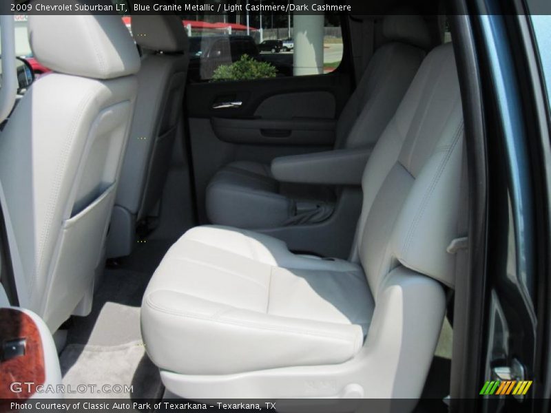 Blue Granite Metallic / Light Cashmere/Dark Cashmere 2009 Chevrolet Suburban LT