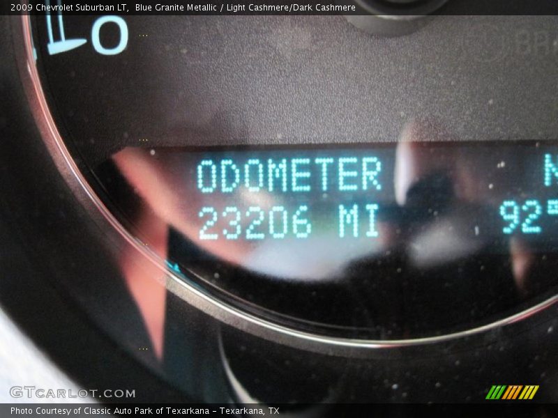 Blue Granite Metallic / Light Cashmere/Dark Cashmere 2009 Chevrolet Suburban LT