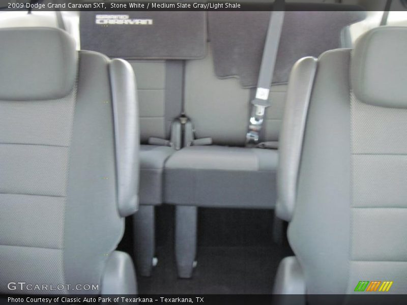 Stone White / Medium Slate Gray/Light Shale 2009 Dodge Grand Caravan SXT