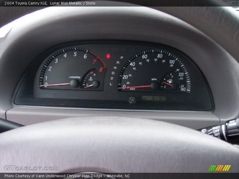 Lunar Mist Metallic / Stone 2004 Toyota Camry XLE