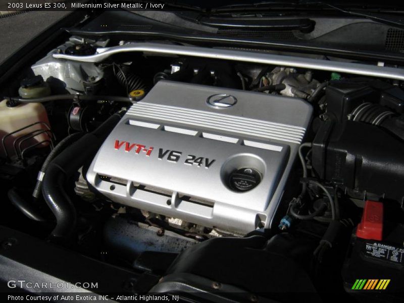 Millennium Silver Metallic / Ivory 2003 Lexus ES 300