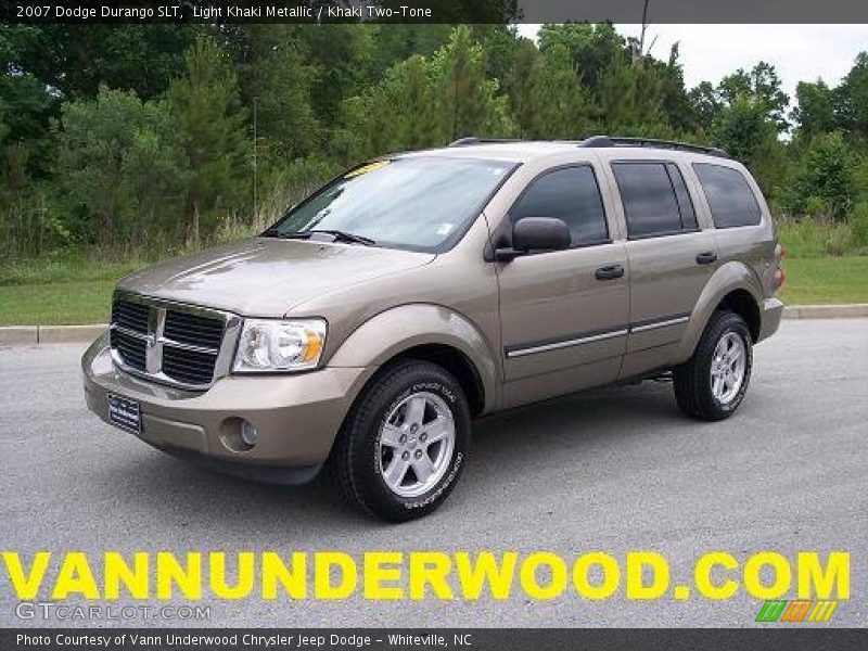 Light Khaki Metallic / Khaki Two-Tone 2007 Dodge Durango SLT