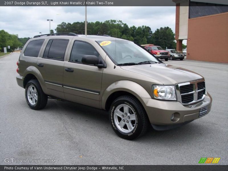 Light Khaki Metallic / Khaki Two-Tone 2007 Dodge Durango SLT
