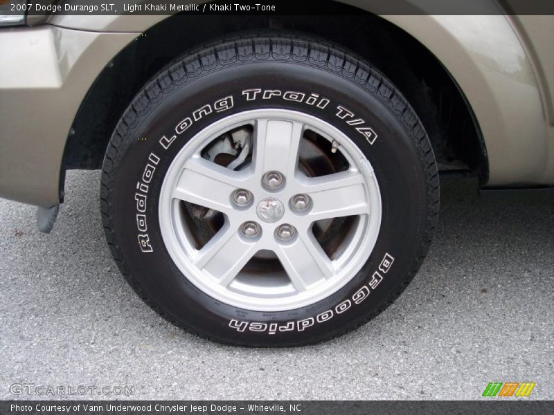Light Khaki Metallic / Khaki Two-Tone 2007 Dodge Durango SLT