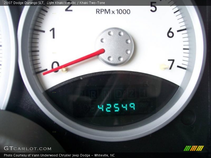 Light Khaki Metallic / Khaki Two-Tone 2007 Dodge Durango SLT