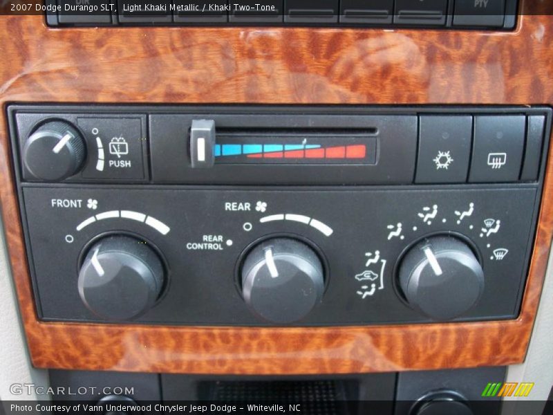 Light Khaki Metallic / Khaki Two-Tone 2007 Dodge Durango SLT