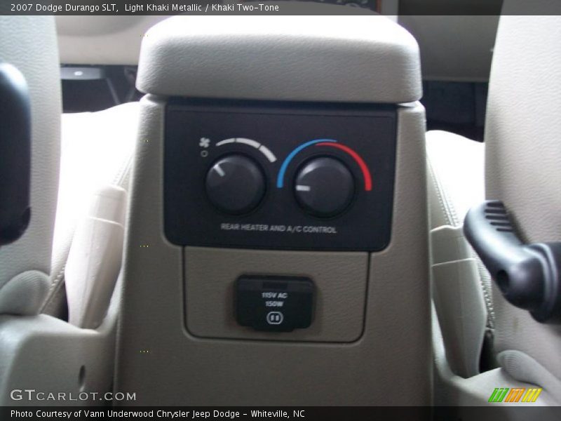Light Khaki Metallic / Khaki Two-Tone 2007 Dodge Durango SLT