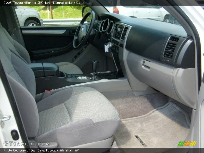 Natural White / Stone 2005 Toyota 4Runner SR5 4x4