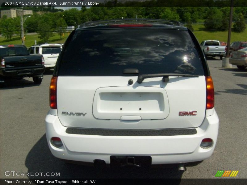 Summit White / Ebony 2007 GMC Envoy Denali 4x4