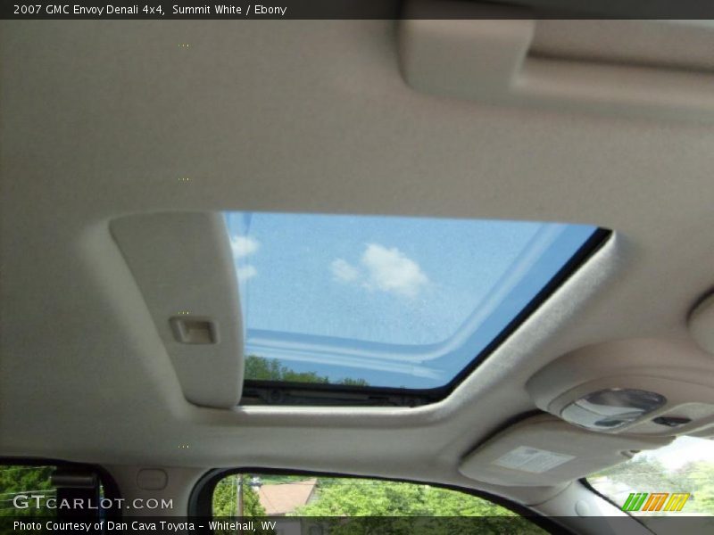 Summit White / Ebony 2007 GMC Envoy Denali 4x4
