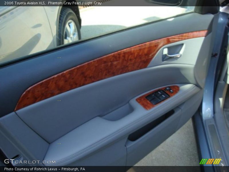 Phantom Gray Pearl / Light Gray 2006 Toyota Avalon XLS