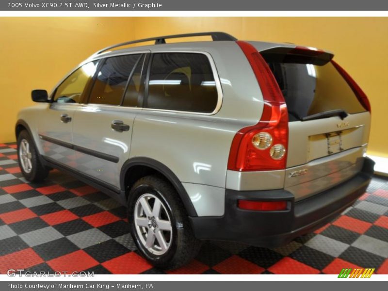 Silver Metallic / Graphite 2005 Volvo XC90 2.5T AWD