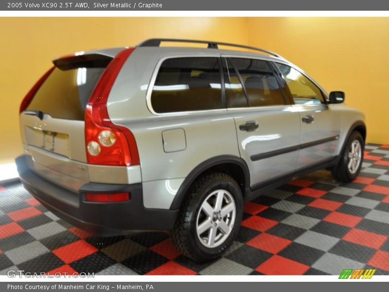 Silver Metallic / Graphite 2005 Volvo XC90 2.5T AWD