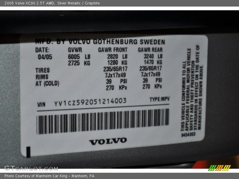 Silver Metallic / Graphite 2005 Volvo XC90 2.5T AWD