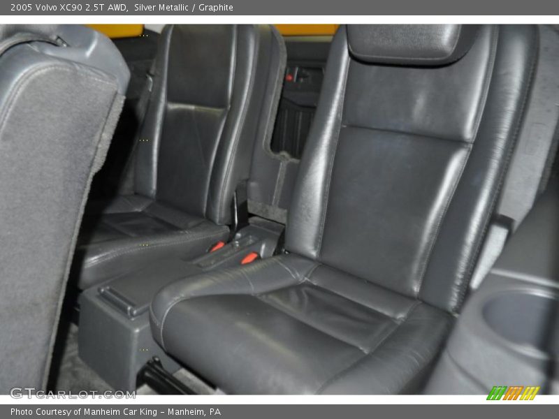 Silver Metallic / Graphite 2005 Volvo XC90 2.5T AWD