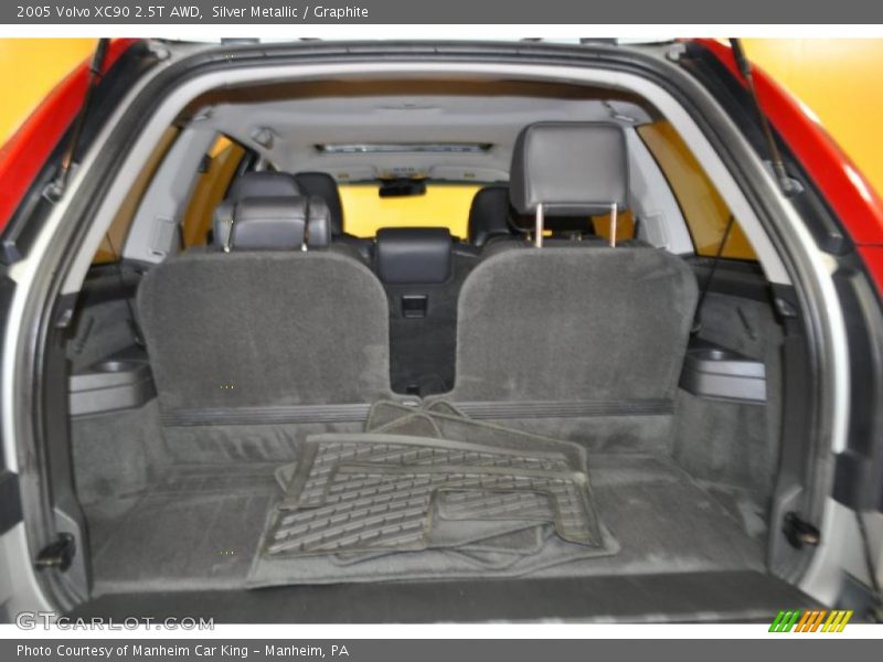 Silver Metallic / Graphite 2005 Volvo XC90 2.5T AWD
