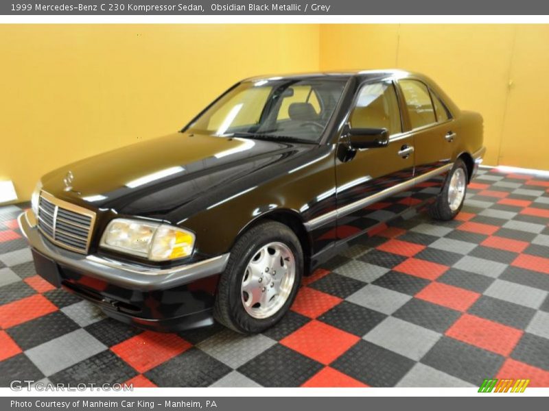 Obsidian Black Metallic / Grey 1999 Mercedes-Benz C 230 Kompressor Sedan