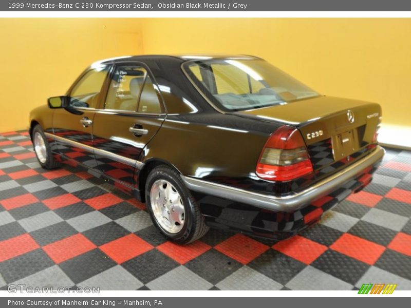 Obsidian Black Metallic / Grey 1999 Mercedes-Benz C 230 Kompressor Sedan