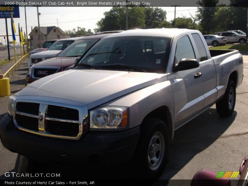 Bright Silver Metallic / Medium Slate Gray 2006 Dodge Dakota ST Club Cab 4x4