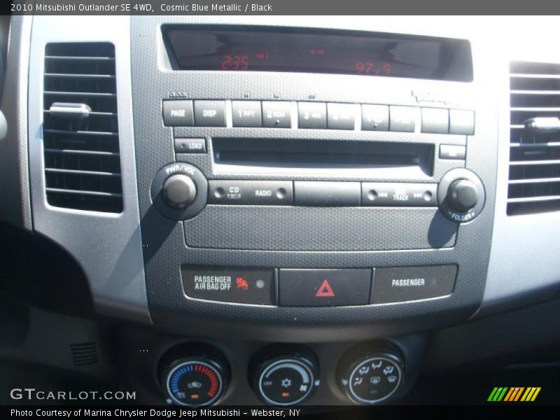 Cosmic Blue Metallic / Black 2010 Mitsubishi Outlander SE 4WD
