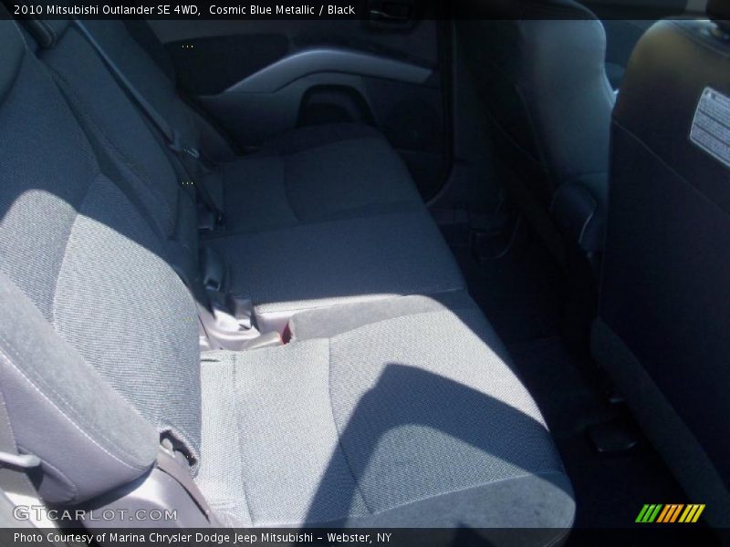 Cosmic Blue Metallic / Black 2010 Mitsubishi Outlander SE 4WD