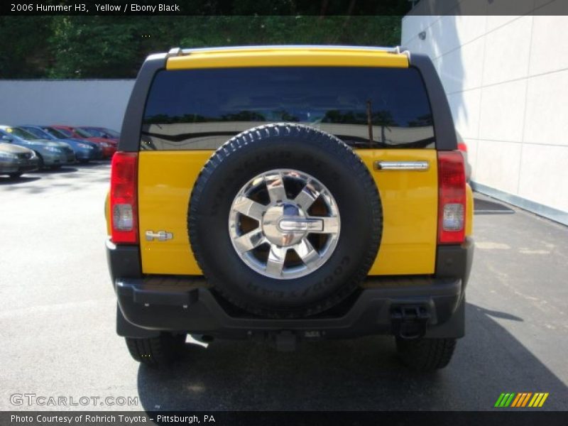 Yellow / Ebony Black 2006 Hummer H3
