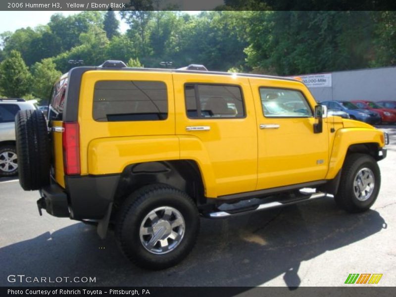 Yellow / Ebony Black 2006 Hummer H3