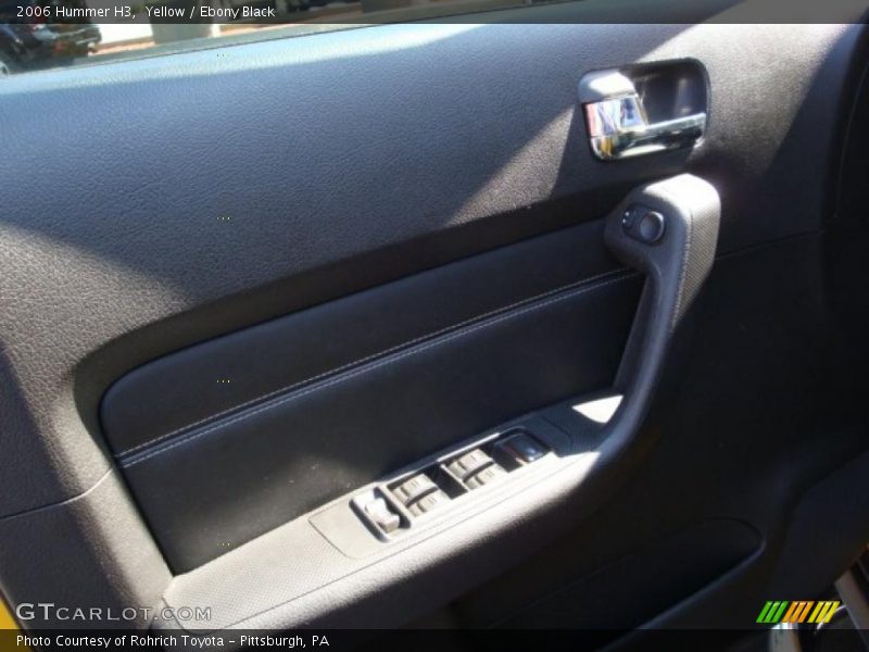 Yellow / Ebony Black 2006 Hummer H3