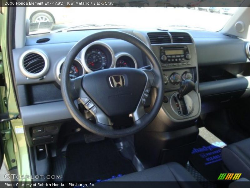 Kiwi Metallic / Black/Gray 2006 Honda Element EX-P AWD
