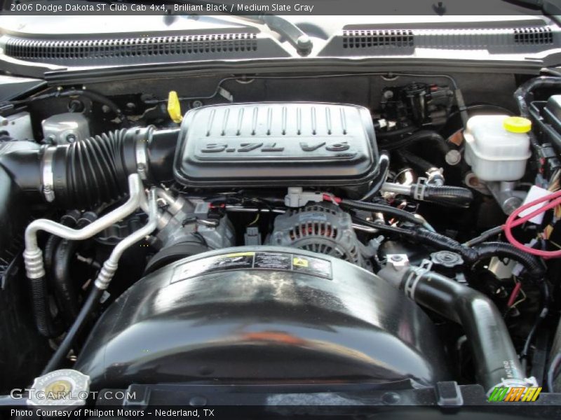 Brilliant Black / Medium Slate Gray 2006 Dodge Dakota ST Club Cab 4x4