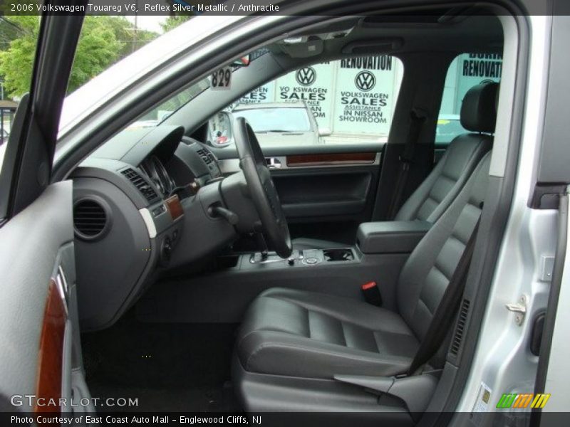 Reflex Silver Metallic / Anthracite 2006 Volkswagen Touareg V6