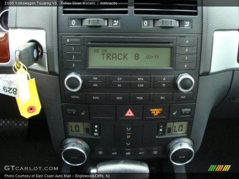 Reflex Silver Metallic / Anthracite 2006 Volkswagen Touareg V6