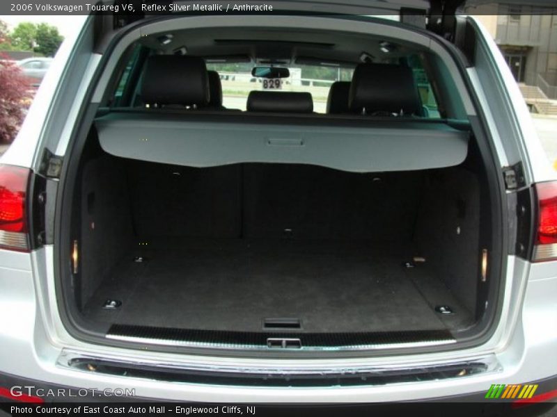 Reflex Silver Metallic / Anthracite 2006 Volkswagen Touareg V6
